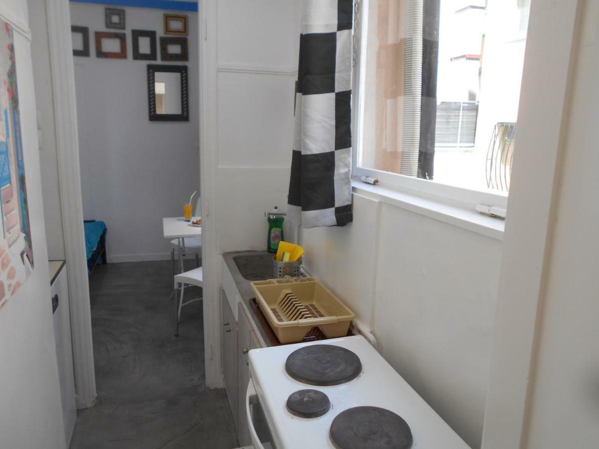 Monastiraki Flea Market & Metro Station Appartment アテネ エクステリア 写真