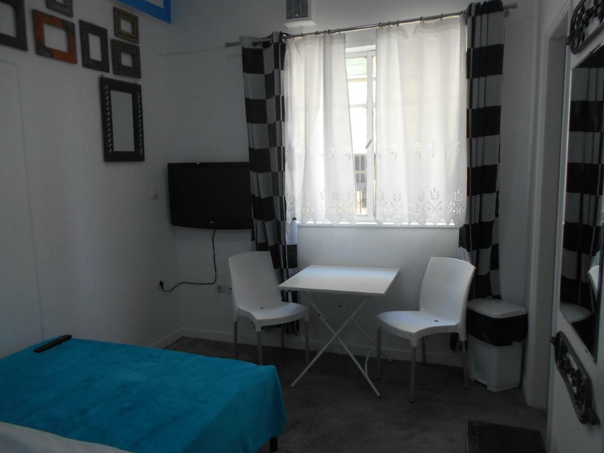 Monastiraki Flea Market & Metro Station Appartment アテネ エクステリア 写真